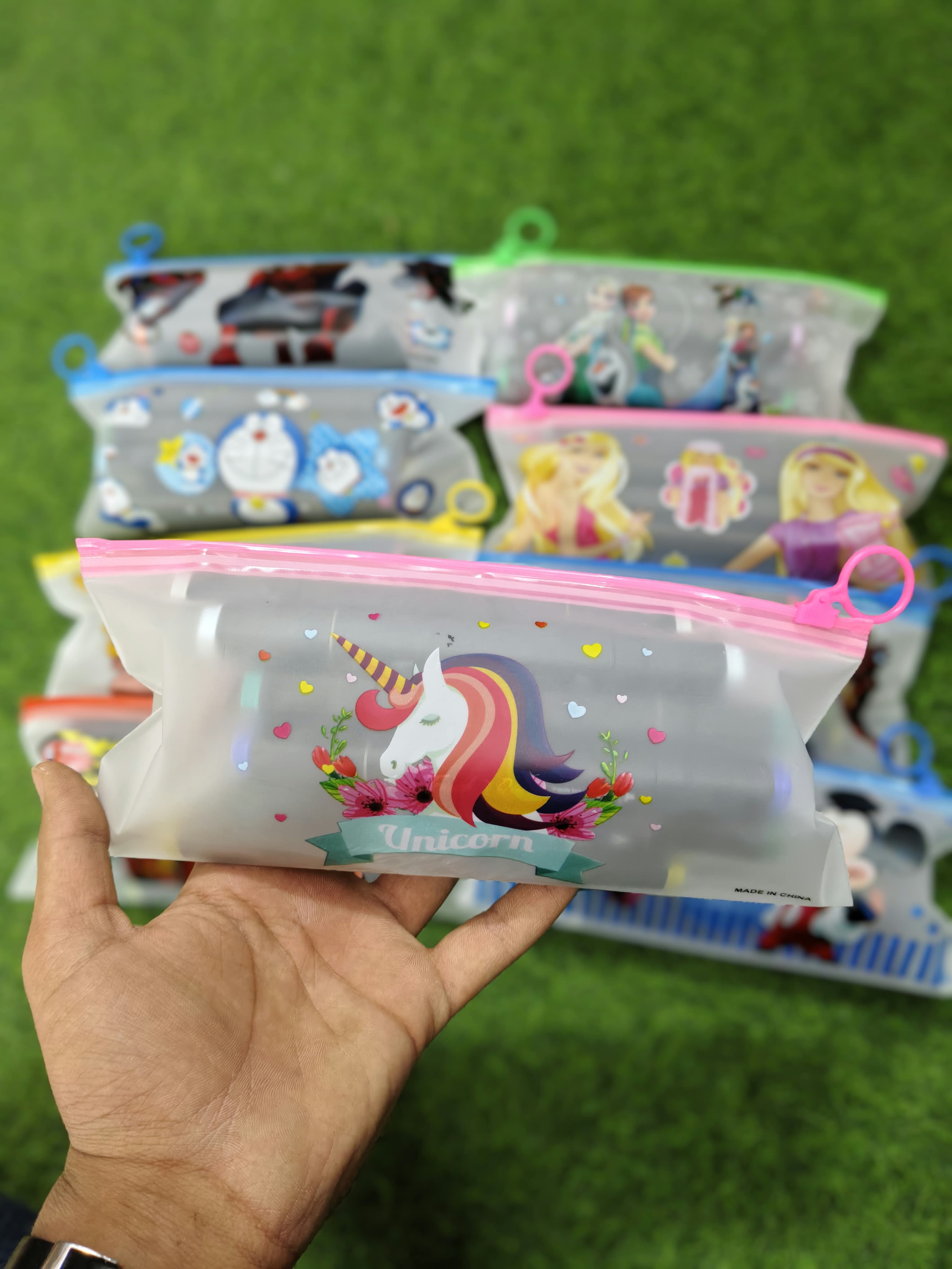Twin Marker 12 piece pouch 2